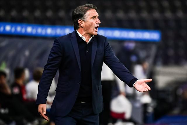巴埃纳首次为西班牙国家队传射建功